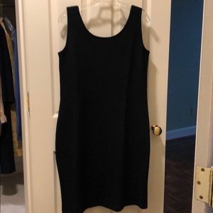 St John sleeveless knit dress